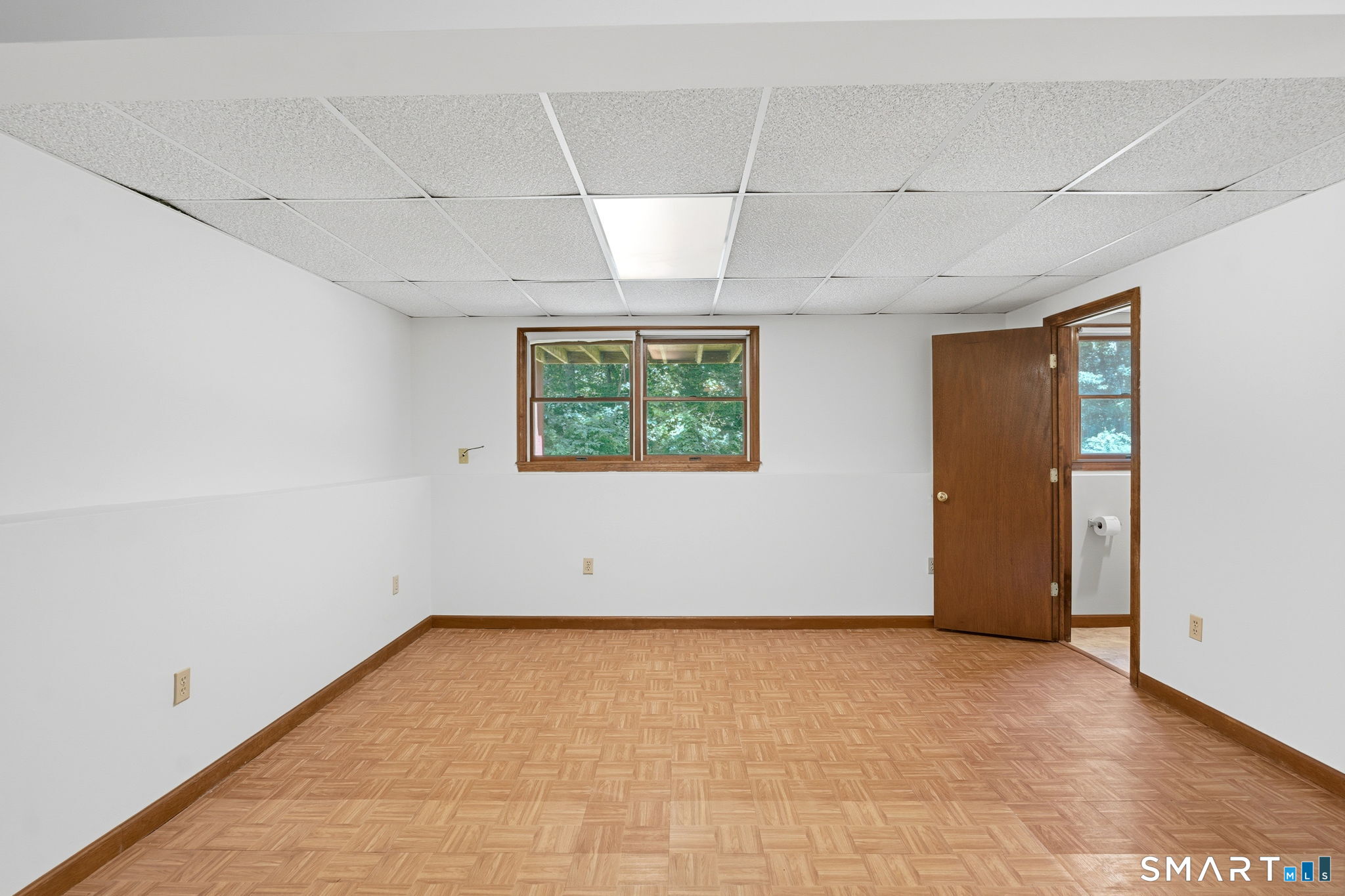 19 Holmes Road East Lyme CT 06333