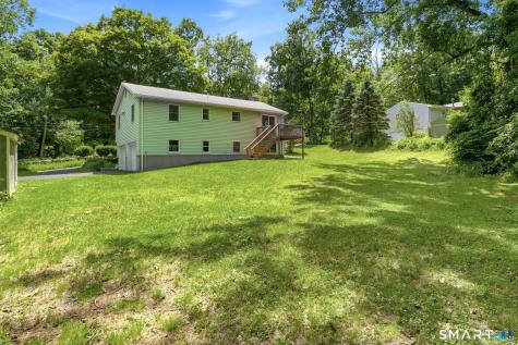 19 Holmes Road East Lyme CT 06333