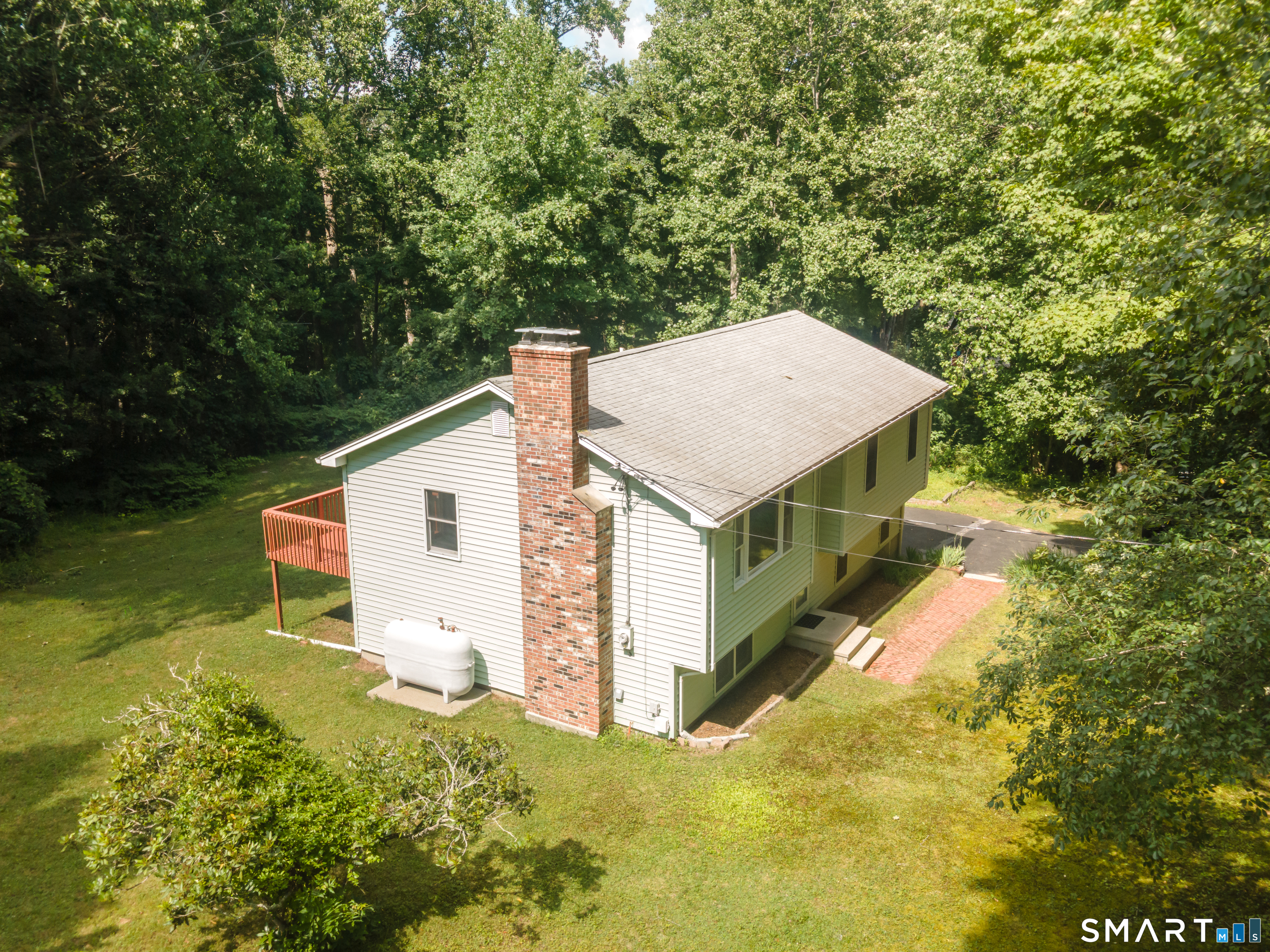19 Holmes Road East Lyme CT 06333