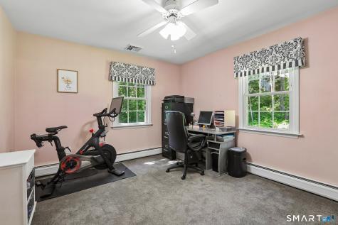 28 Colonial Ridge Drive New Milford CT 06755