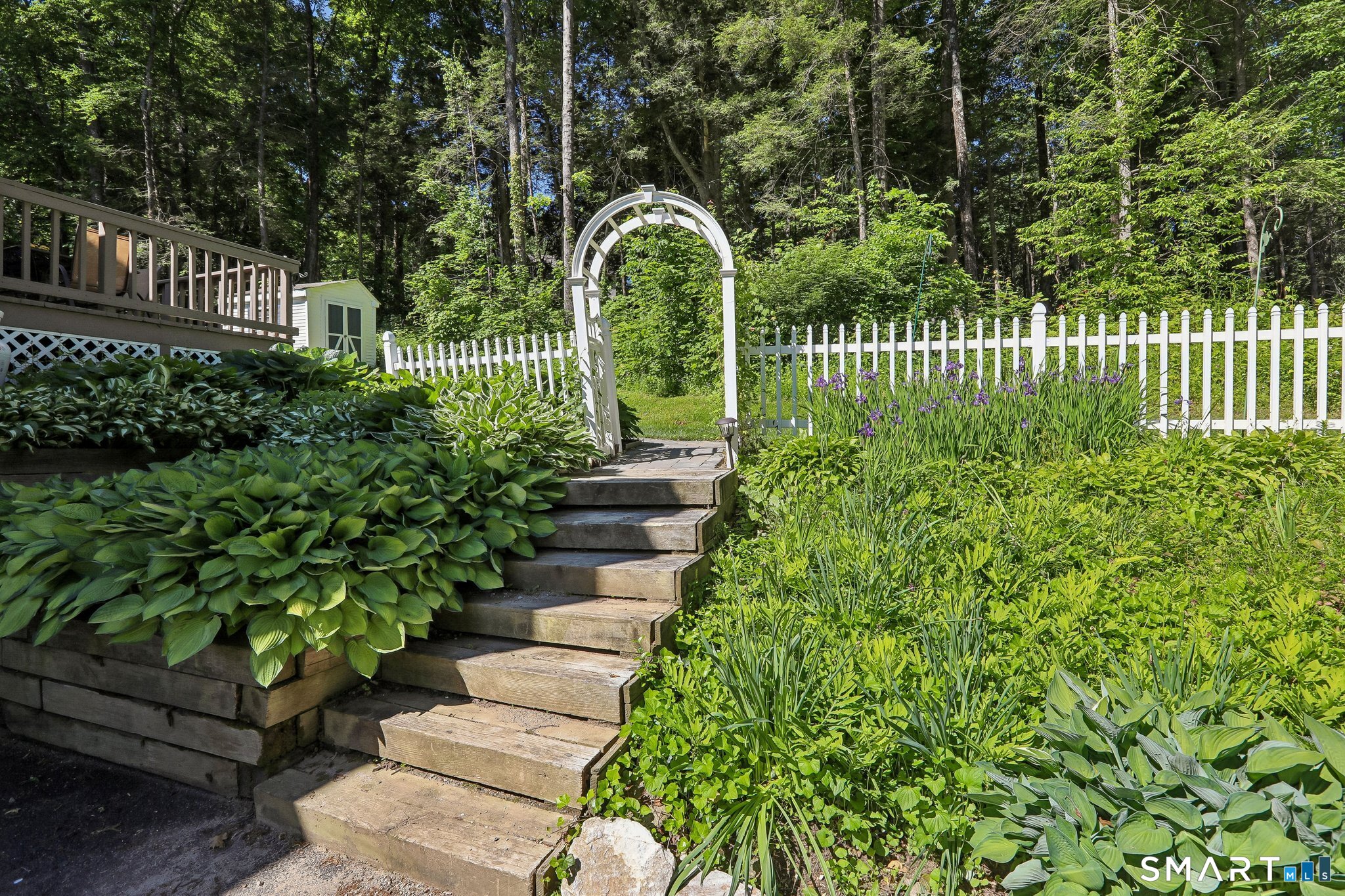 28 Colonial Ridge Drive New Milford CT 06755