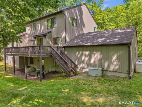 6 Douglas Lane New Fairfield CT 06812