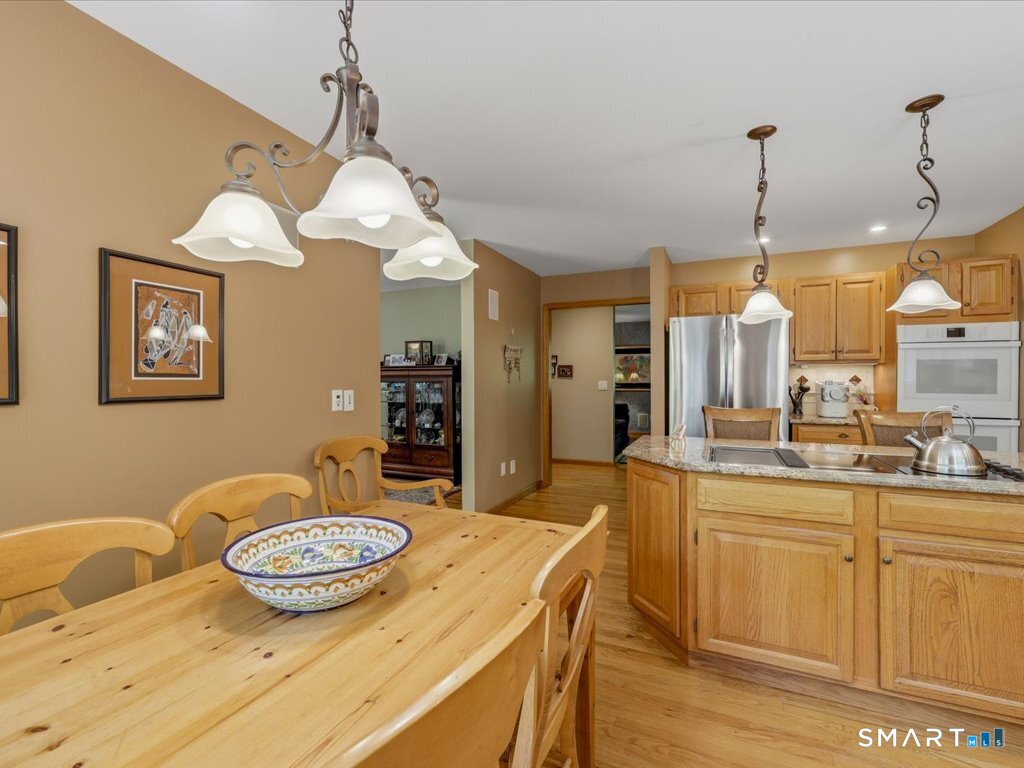 6 Douglas Lane New Fairfield CT 06812