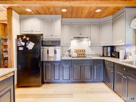 112 Slab Meadow Road Morris CT 06763