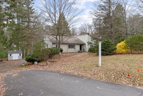 114 Cold Spring Road Avon CT 06001