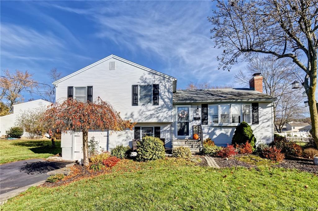 211 Old Farm Drive Newington CT 06111