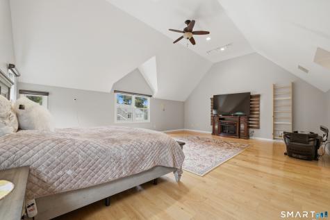 22 Morehouse Lane Norwalk CT 06850