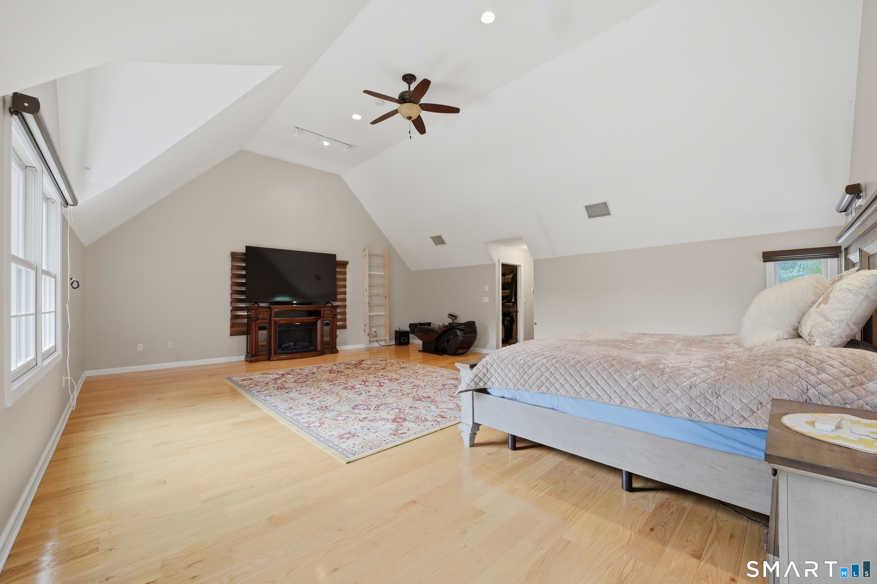 22 Morehouse Lane Norwalk CT 06850