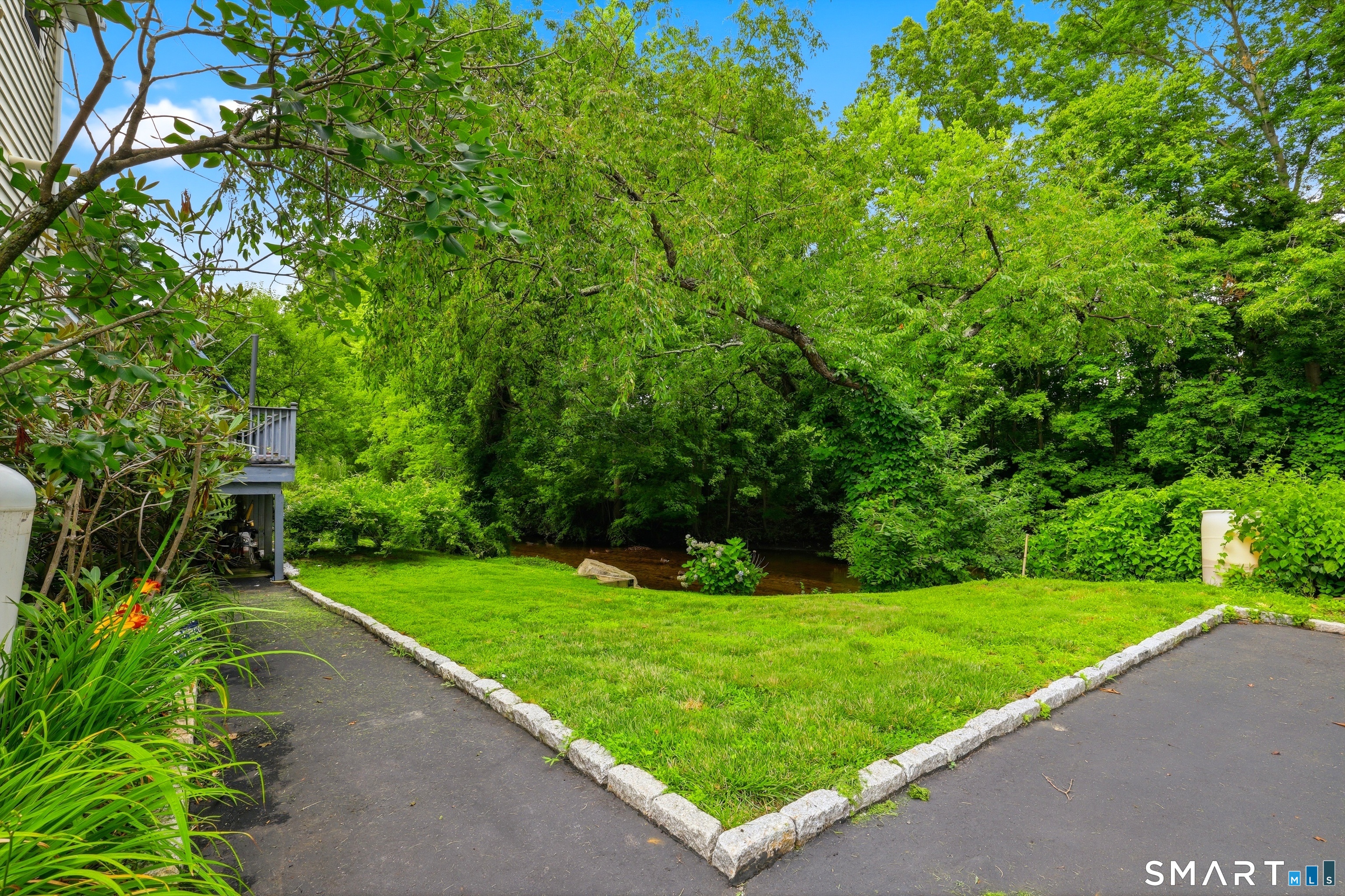 22 Morehouse Lane Norwalk CT 06850