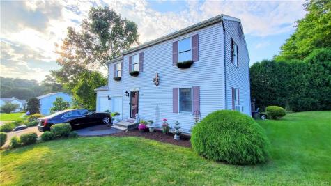 318 White Birch Drive Waterbury CT 06708