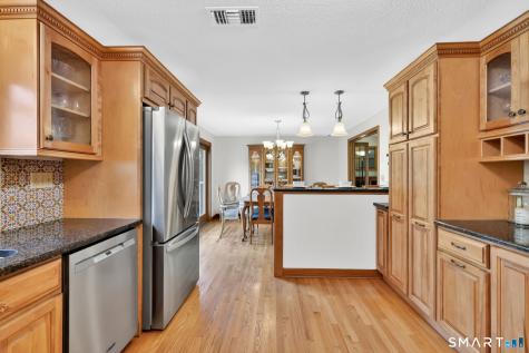 20 Cornfield Road Windsor CT 06095
