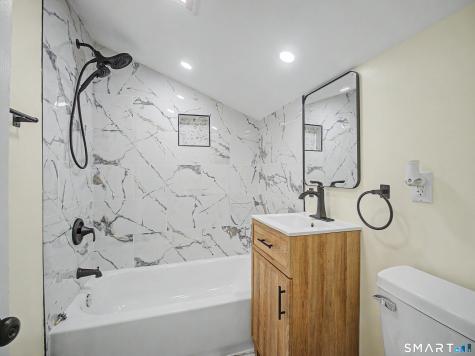 18 Westphal Street West Hartford CT 06110