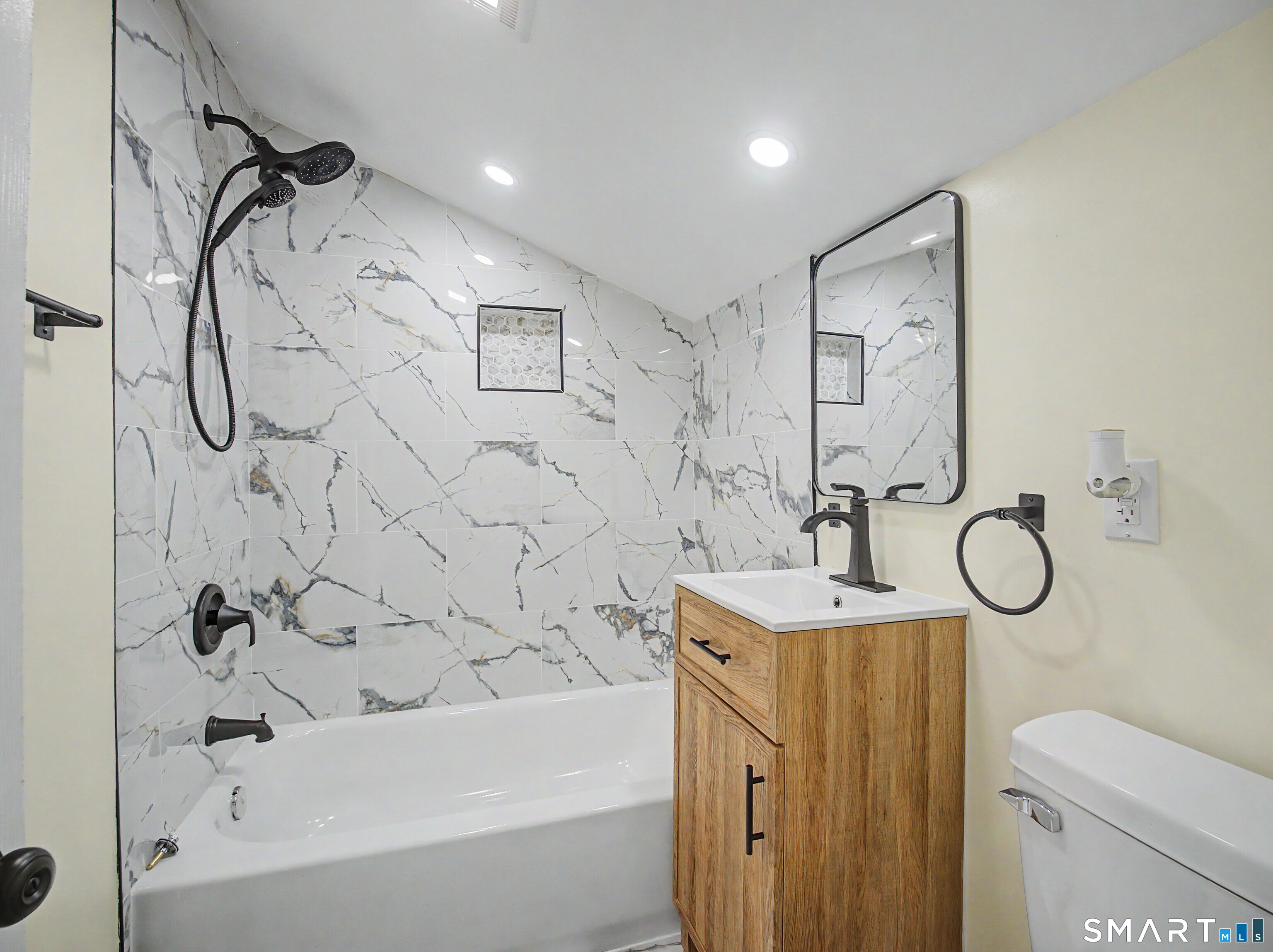 18 Westphal Street West Hartford CT 06110