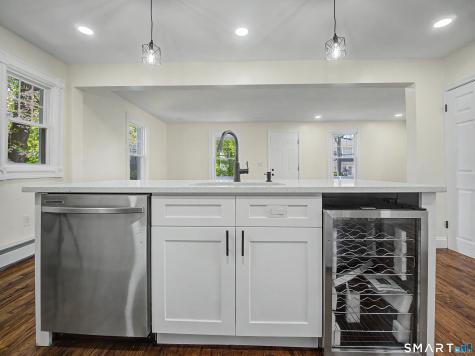 18 Westphal Street West Hartford CT 06110