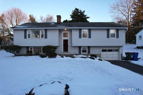 58 Berkeley Place Newington CT 06111