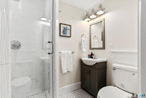 302 High Street Fairfield CT 06824