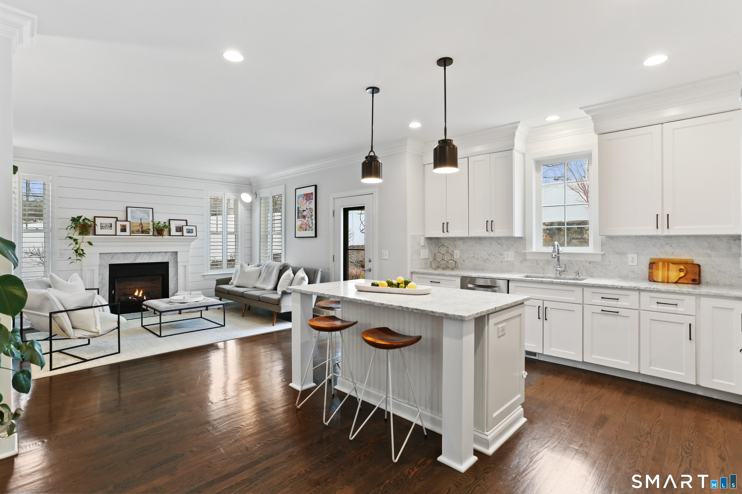 302 High Street Fairfield CT 06824