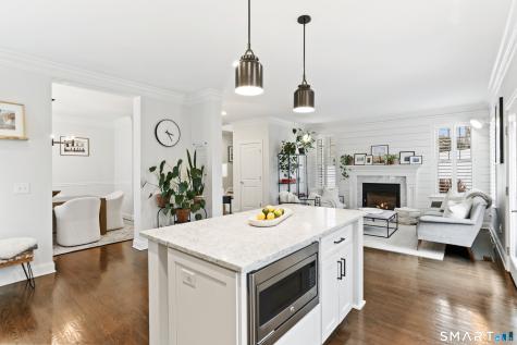 302 High Street Fairfield CT 06824