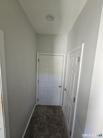 18 Tree Top Lane East Windsor CT 06016