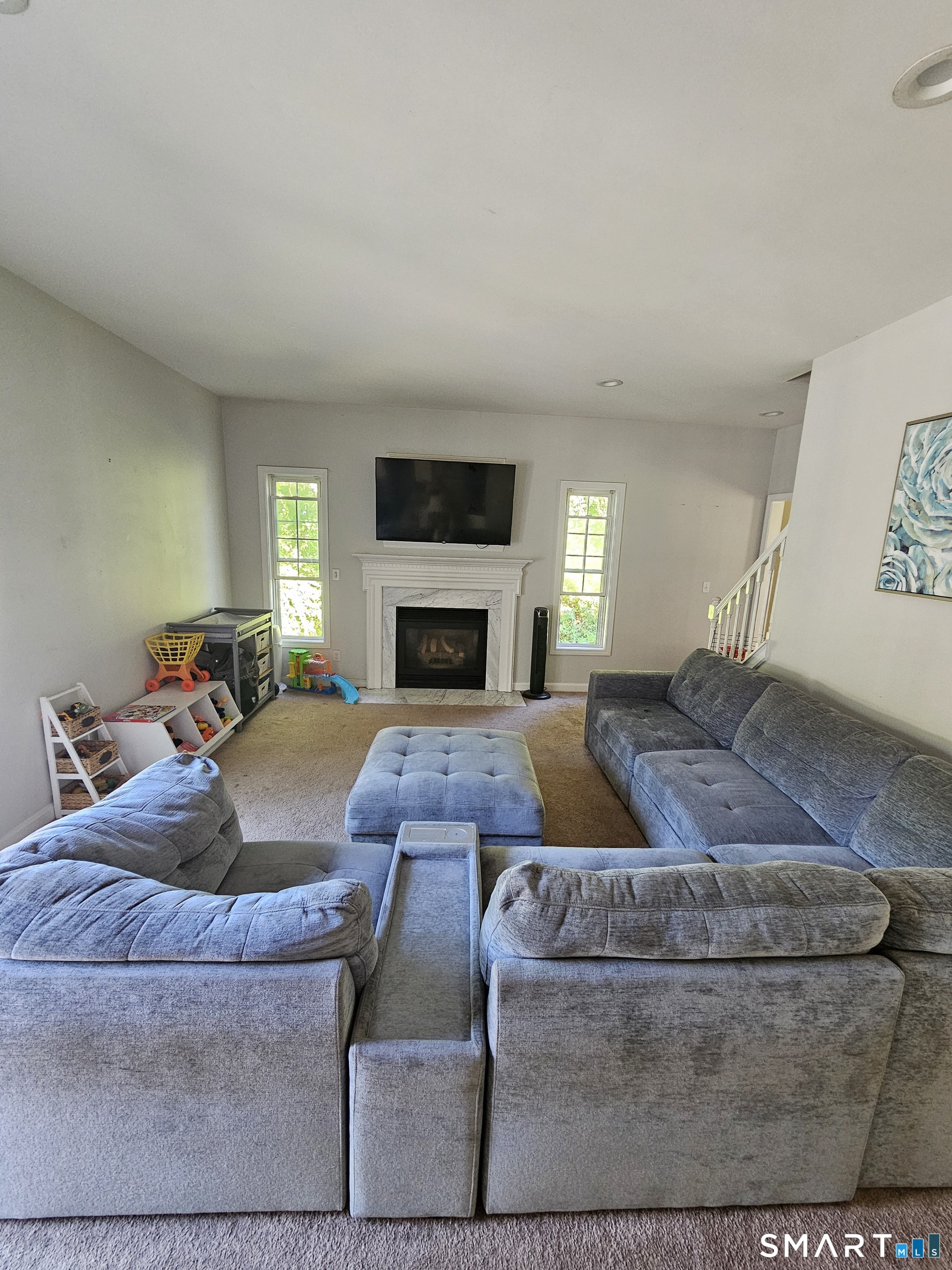 18 Tree Top Lane East Windsor CT 06016