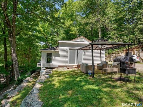 457 Newtown Turnpike Weston CT 06883