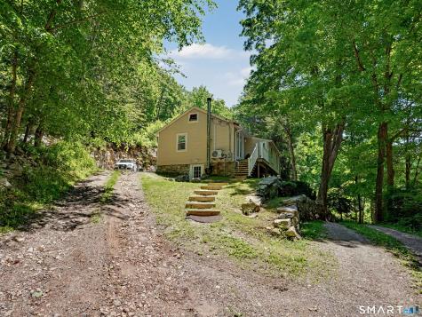 457 Newtown Turnpike Weston CT 06883