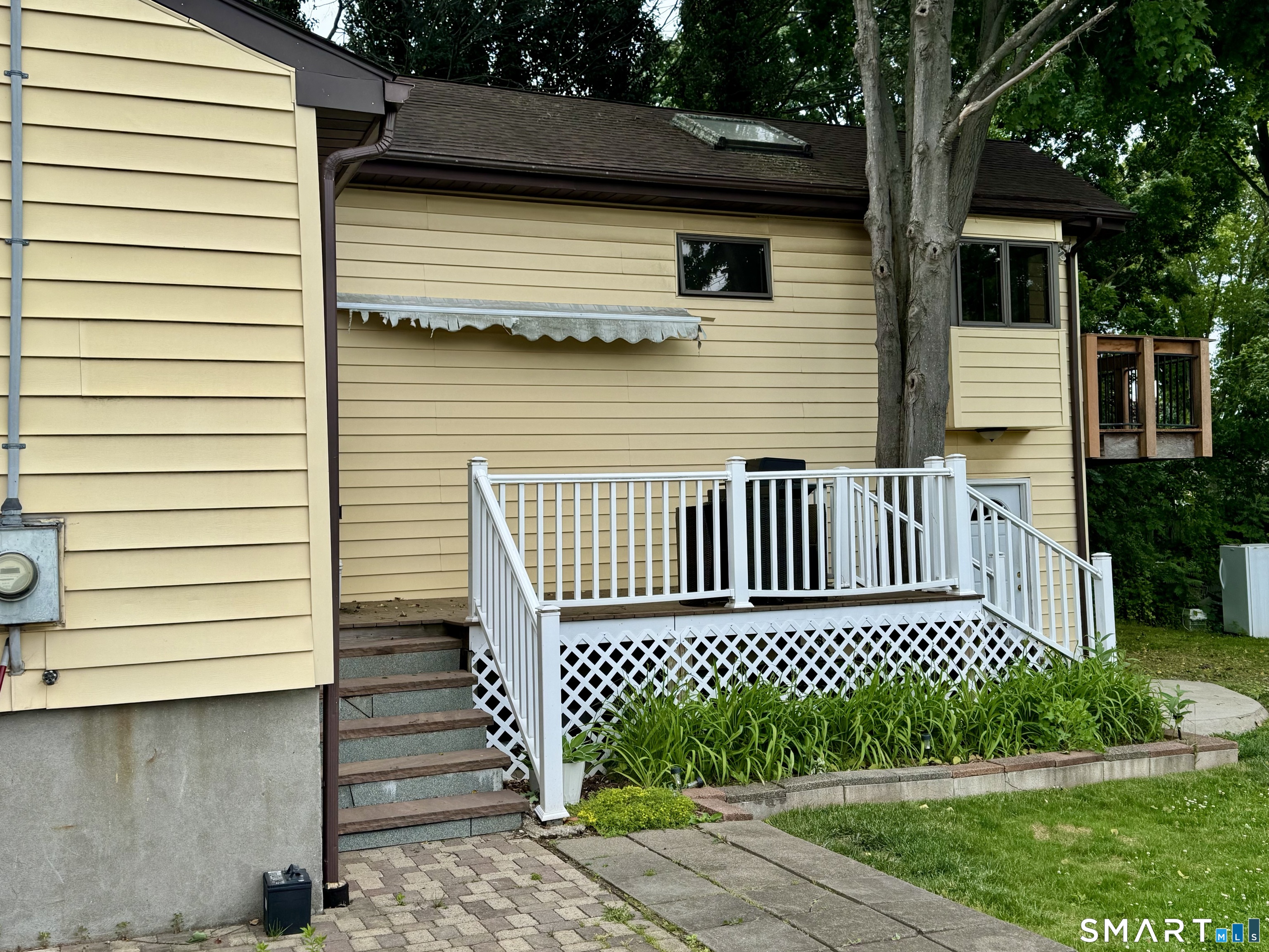 179 Brockett Street Newington CT 06111