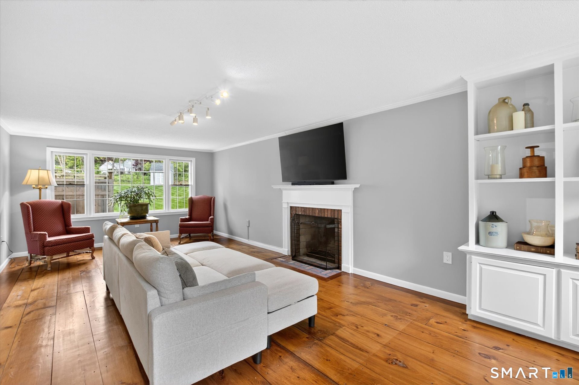 50 Fox Den Road Simsbury CT 06092