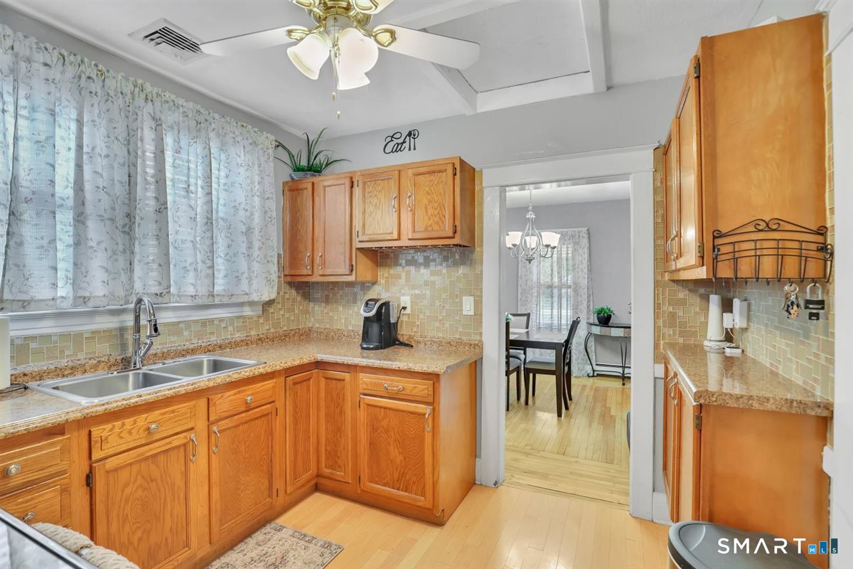 43 Barraclough Avenue Hamden CT 06517