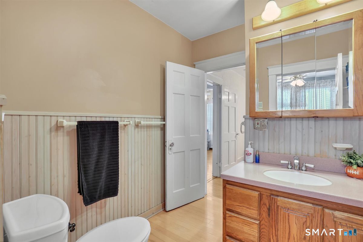 43 Barraclough Avenue Hamden CT 06517