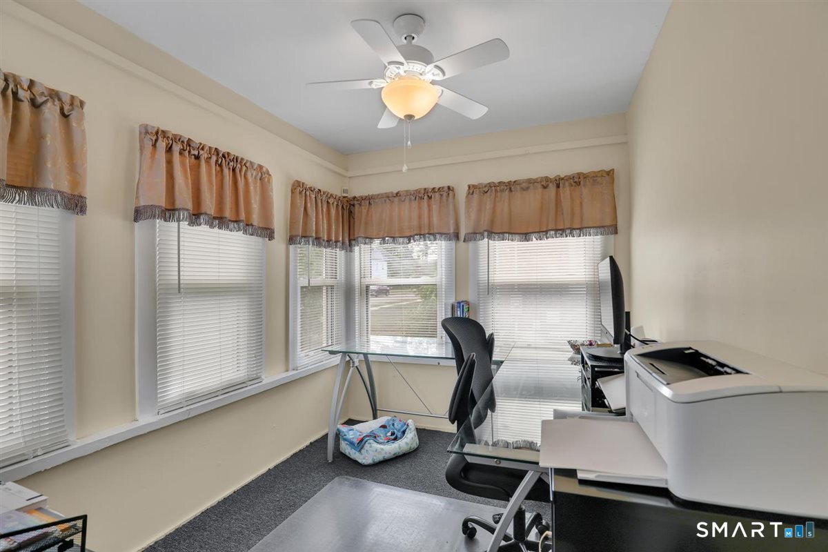 43 Barraclough Avenue Hamden CT 06517