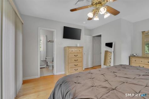 43 Barraclough Avenue Hamden CT 06517