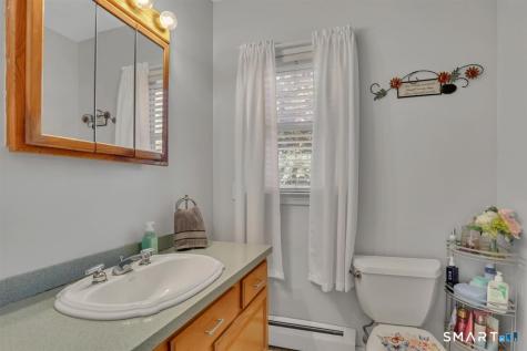 43 Barraclough Avenue Hamden CT 06517