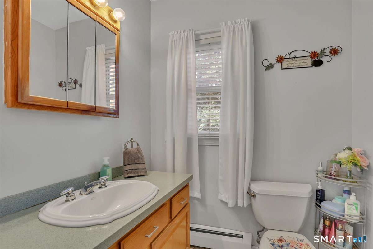 43 Barraclough Avenue Hamden CT 06517