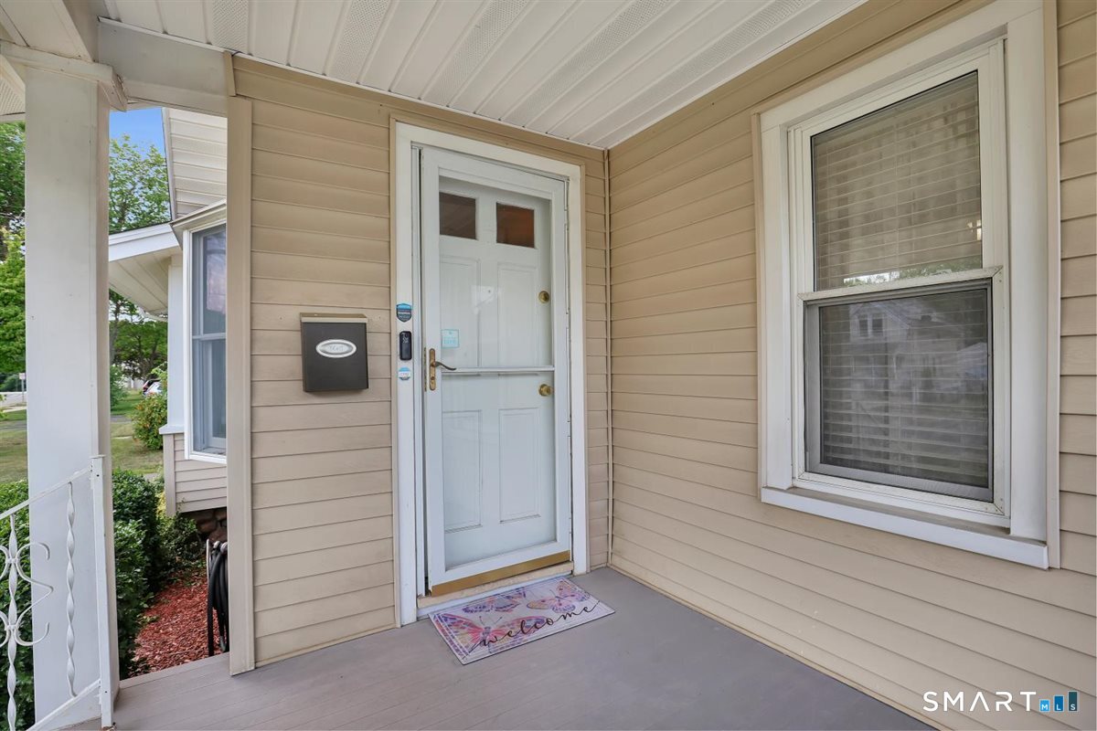 43 Barraclough Avenue Hamden CT 06517