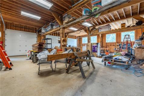 91 Turkey Hills Road East Granby CT 06026