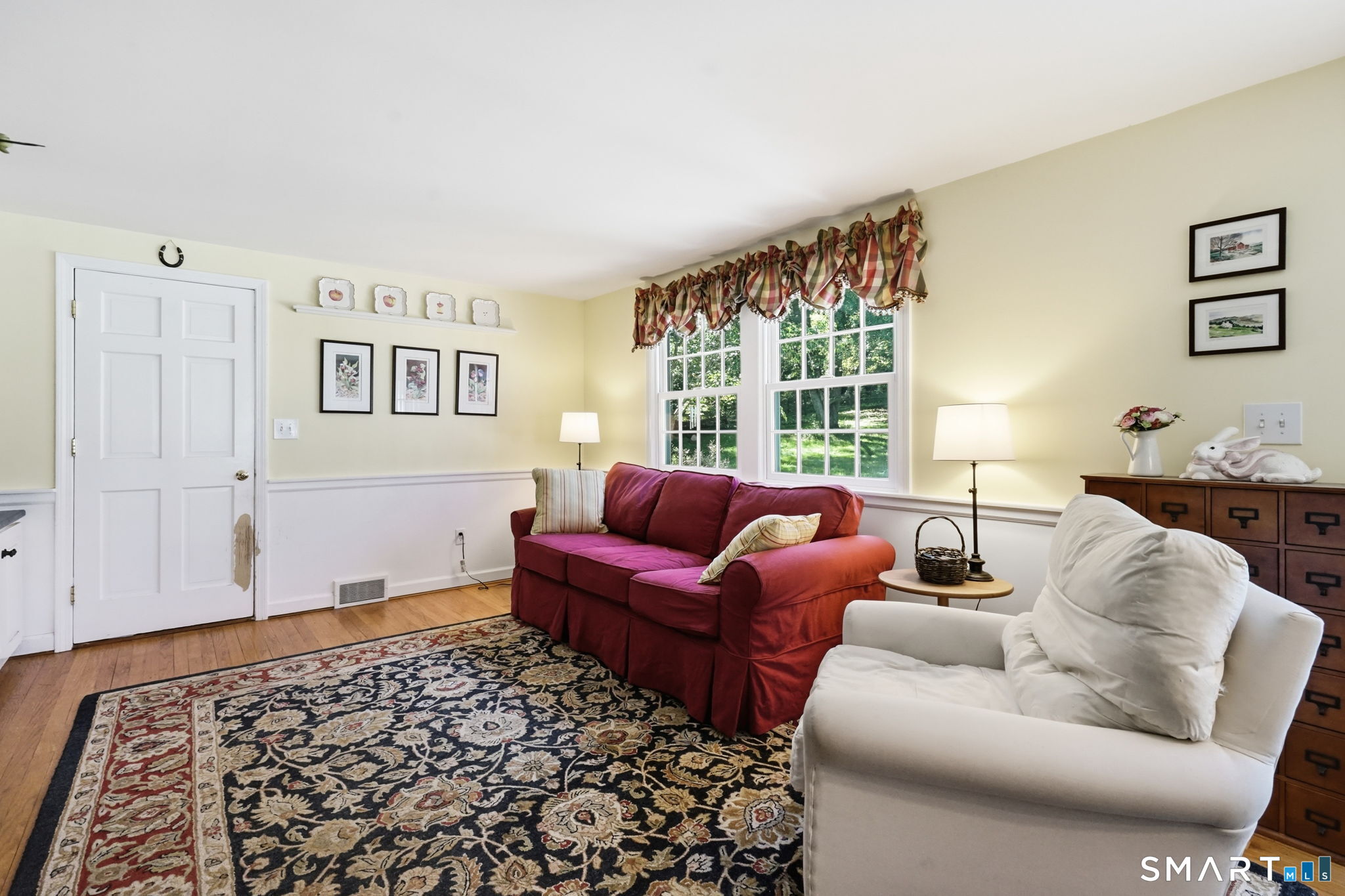 22 Chestnut Hill Road Simsbury CT 06092