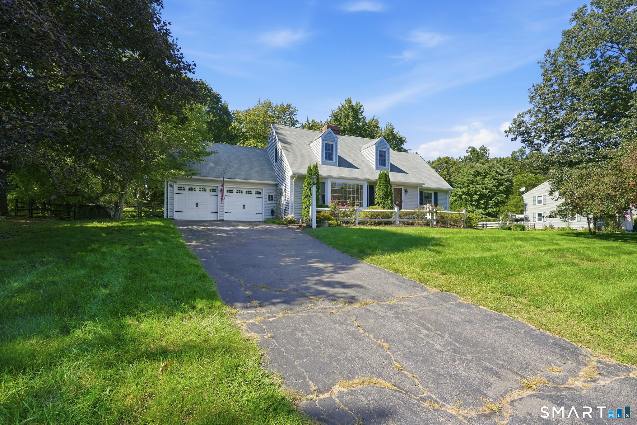 22 Chestnut Hill Road Simsbury CT 06092