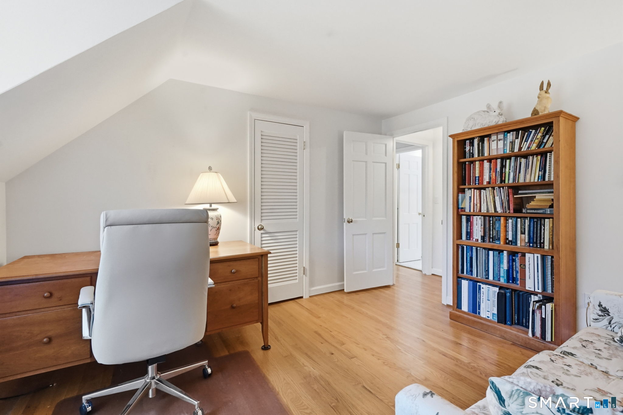 22 Chestnut Hill Road Simsbury CT 06092