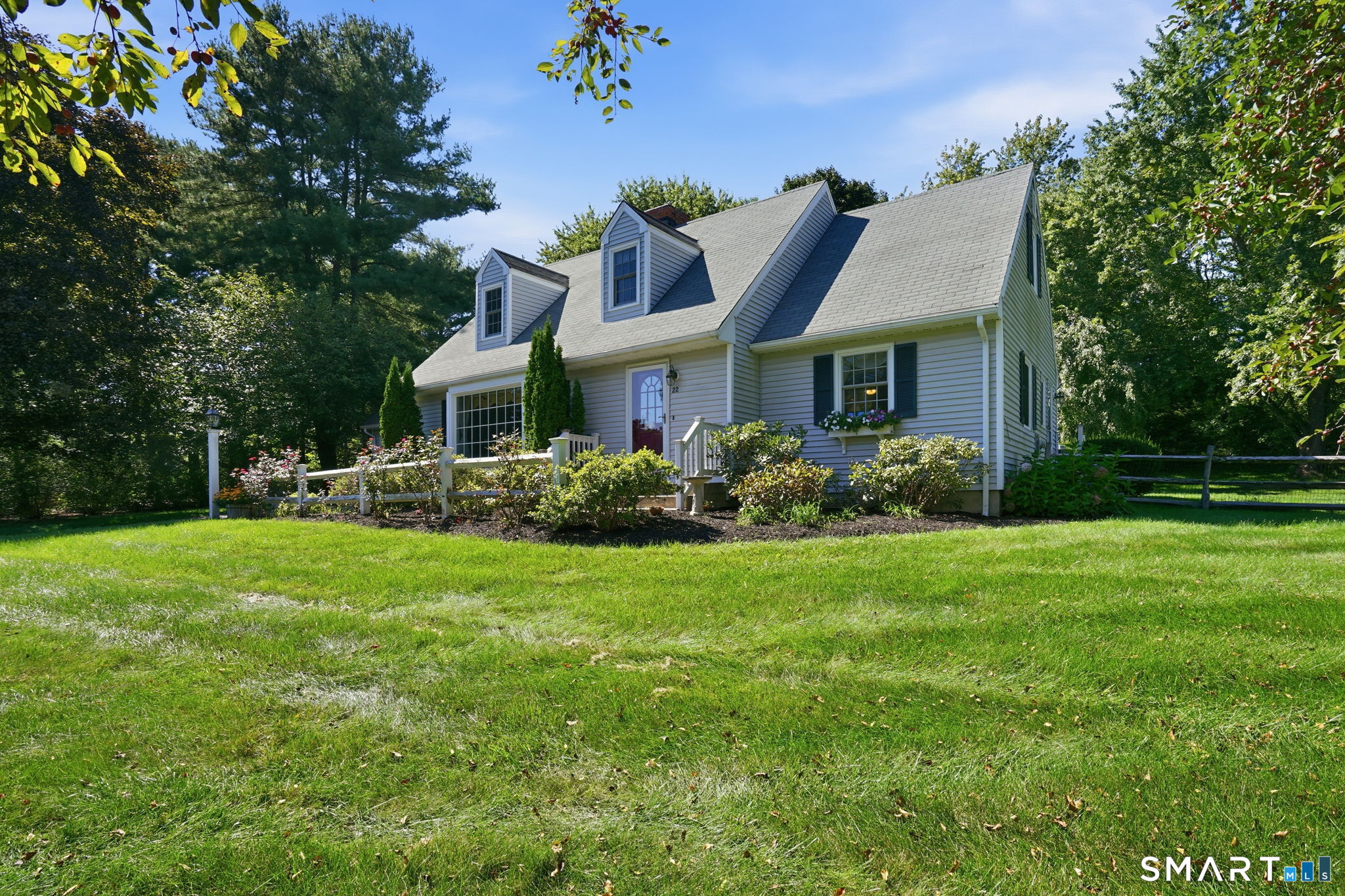 22 Chestnut Hill Road Simsbury CT 06092