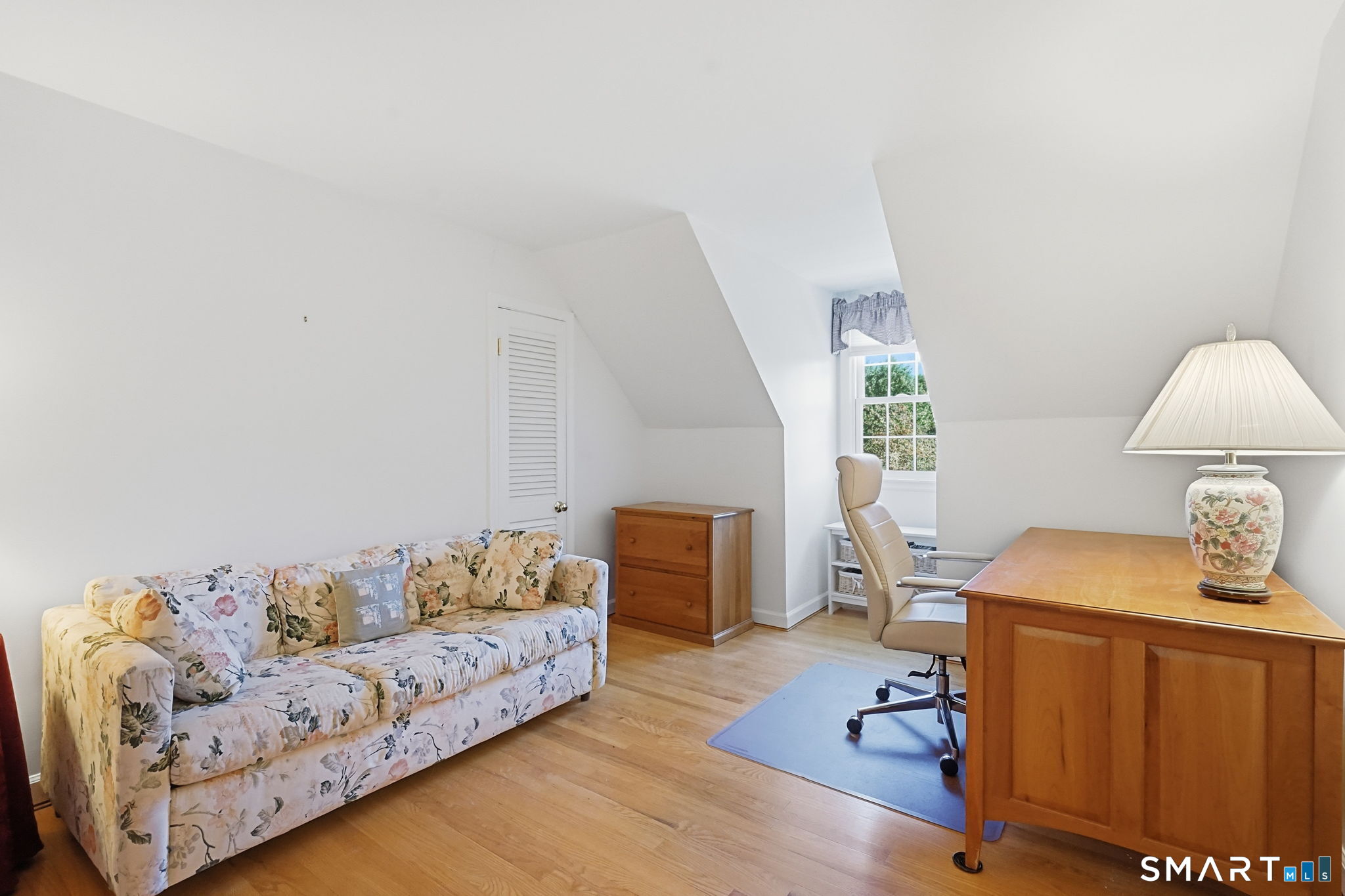 22 Chestnut Hill Road Simsbury CT 06092