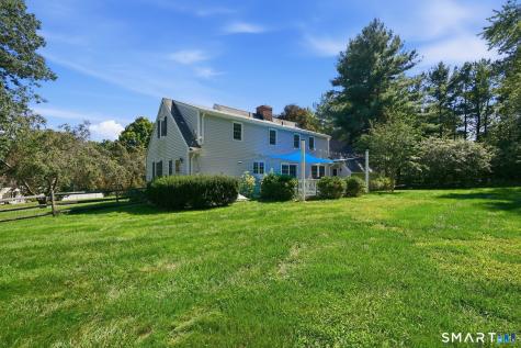 22 Chestnut Hill Road Simsbury CT 06092