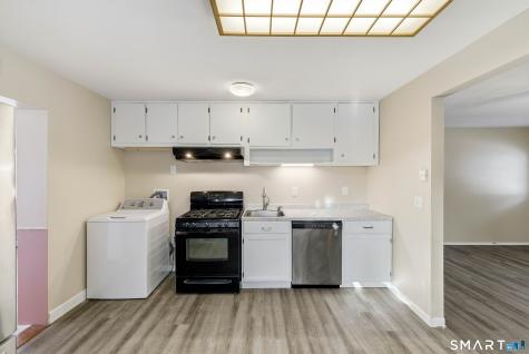 57 Hellstrom Road East Haven CT 06512