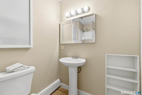 57 Hellstrom Road East Haven CT 06512