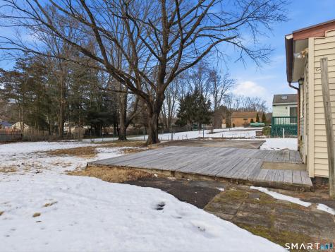 57 Hellstrom Road East Haven CT 06512