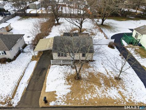 57 Hellstrom Road East Haven CT 06512