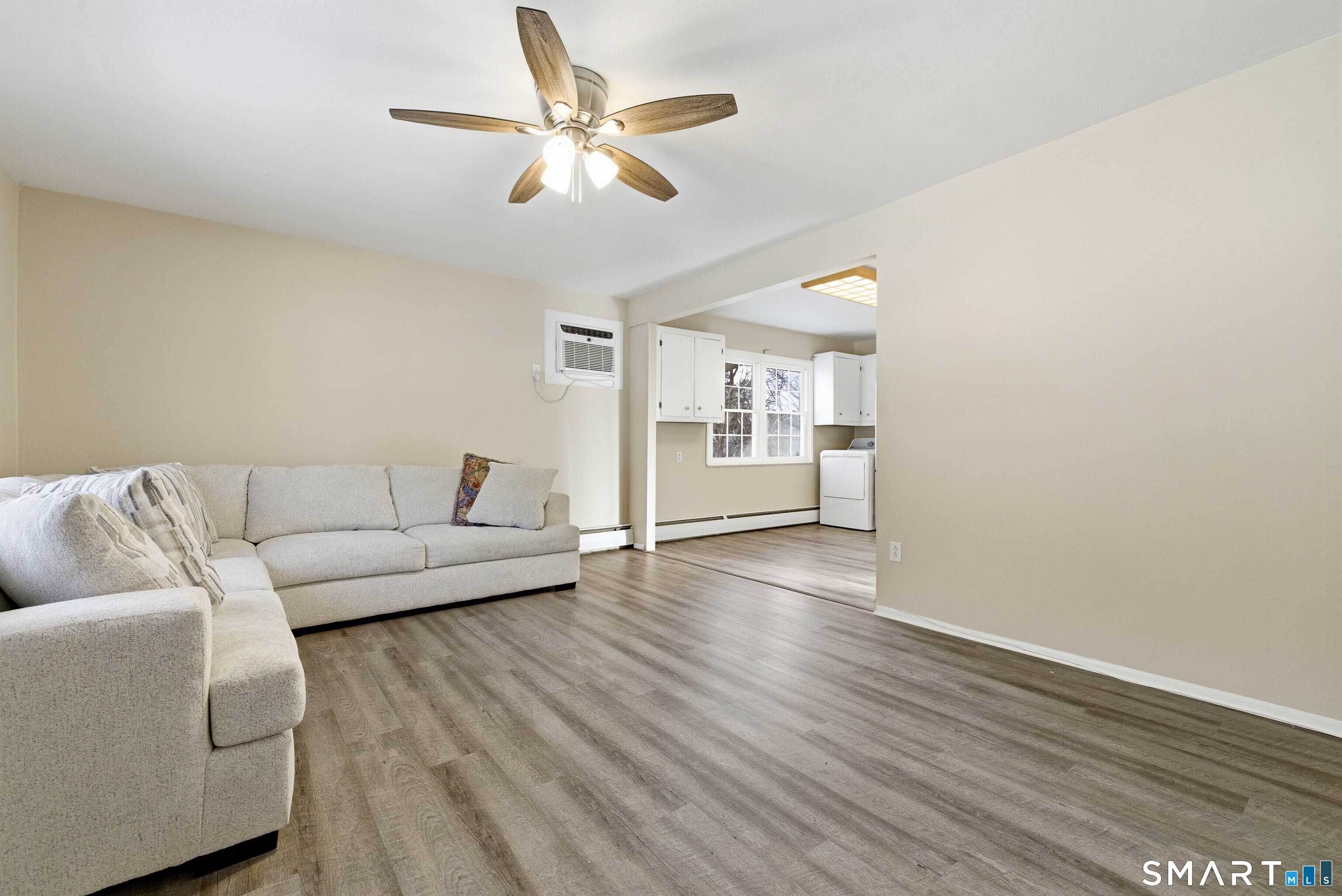 57 Hellstrom Road East Haven CT 06512