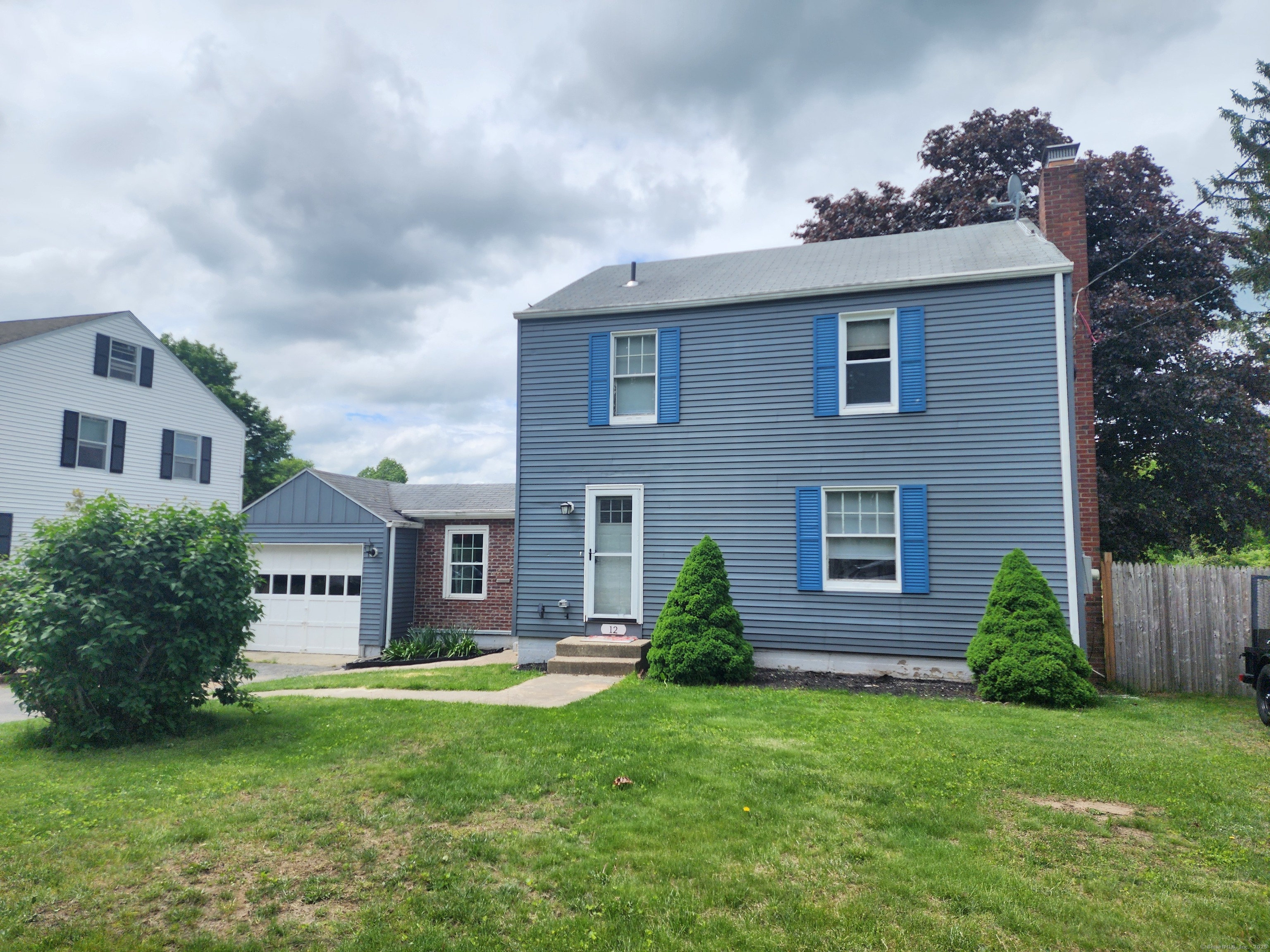 12 Flyers Drive Norwich CT 06360