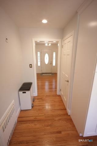 6 Dennis Drive New Britain CT 06053