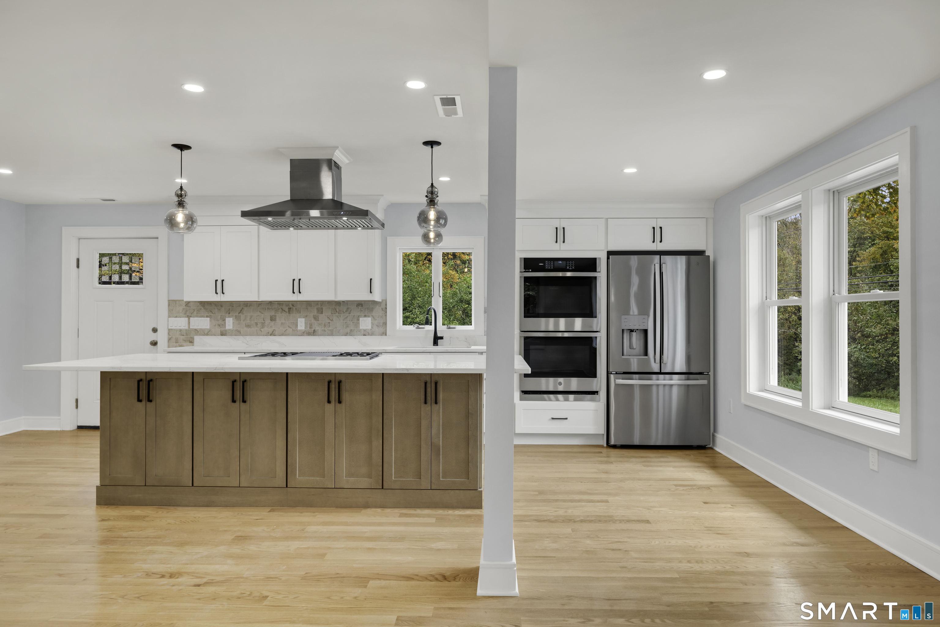 1217 Main North Street Woodbury CT 06798